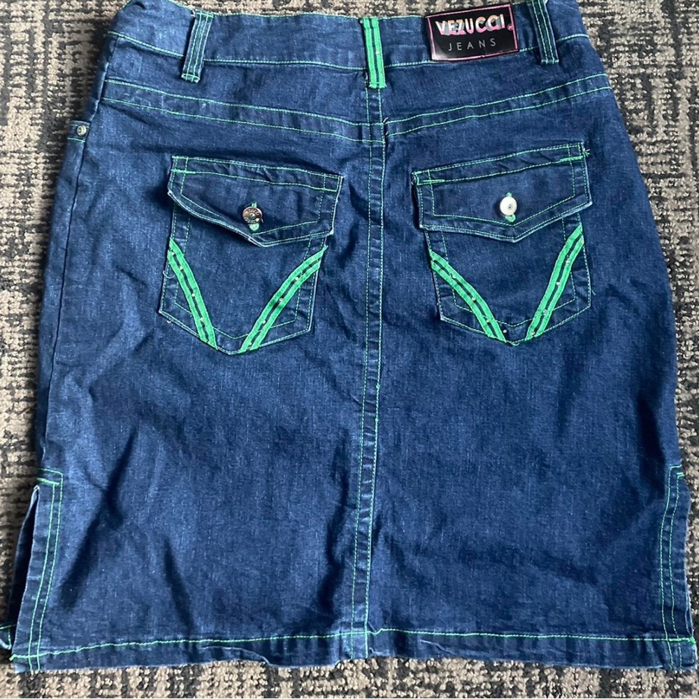 Vezucci Vintage Size 12 Denim Skirt